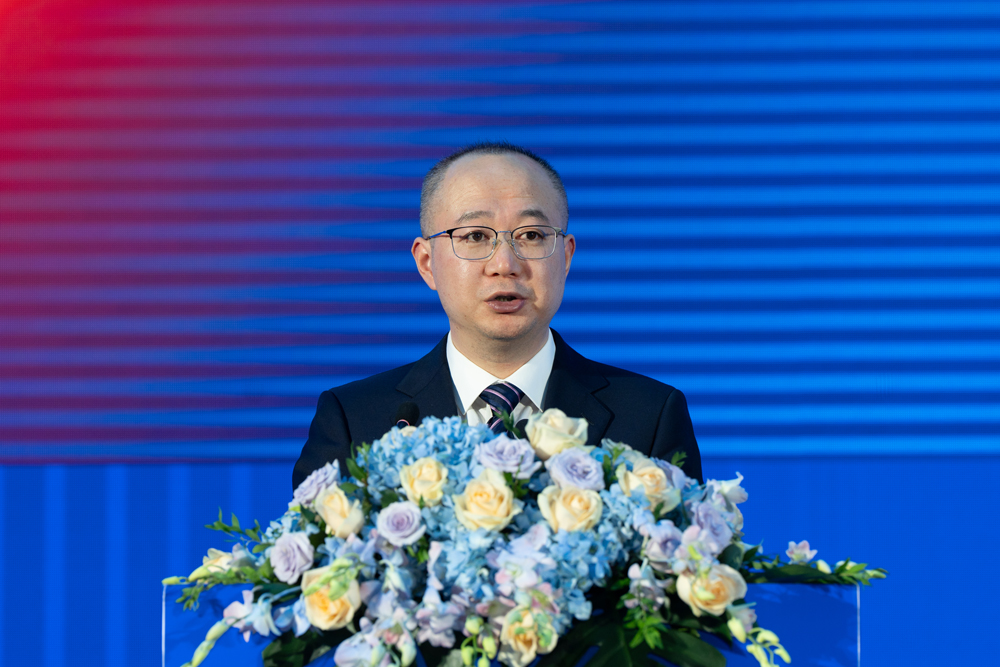 胡一飛.jpg